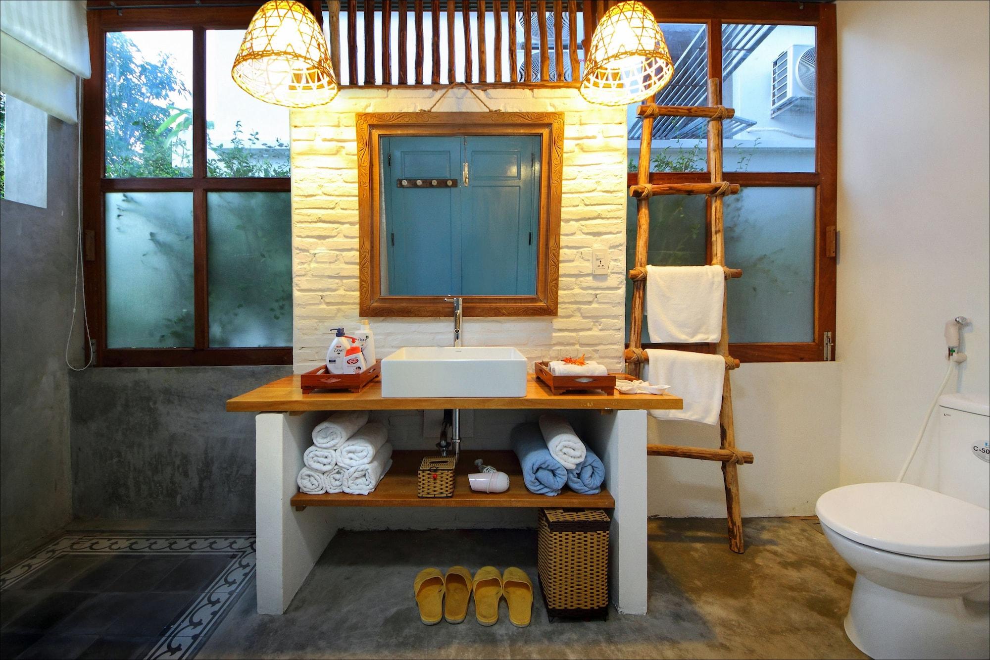Life Beach Villa Hoi An Bagian luar foto
