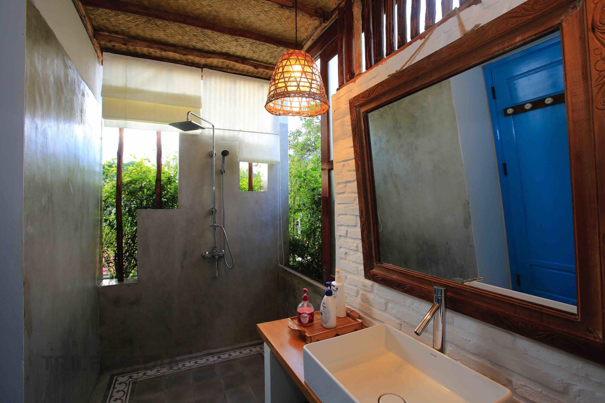 Life Beach Villa Hoi An Bagian luar foto
