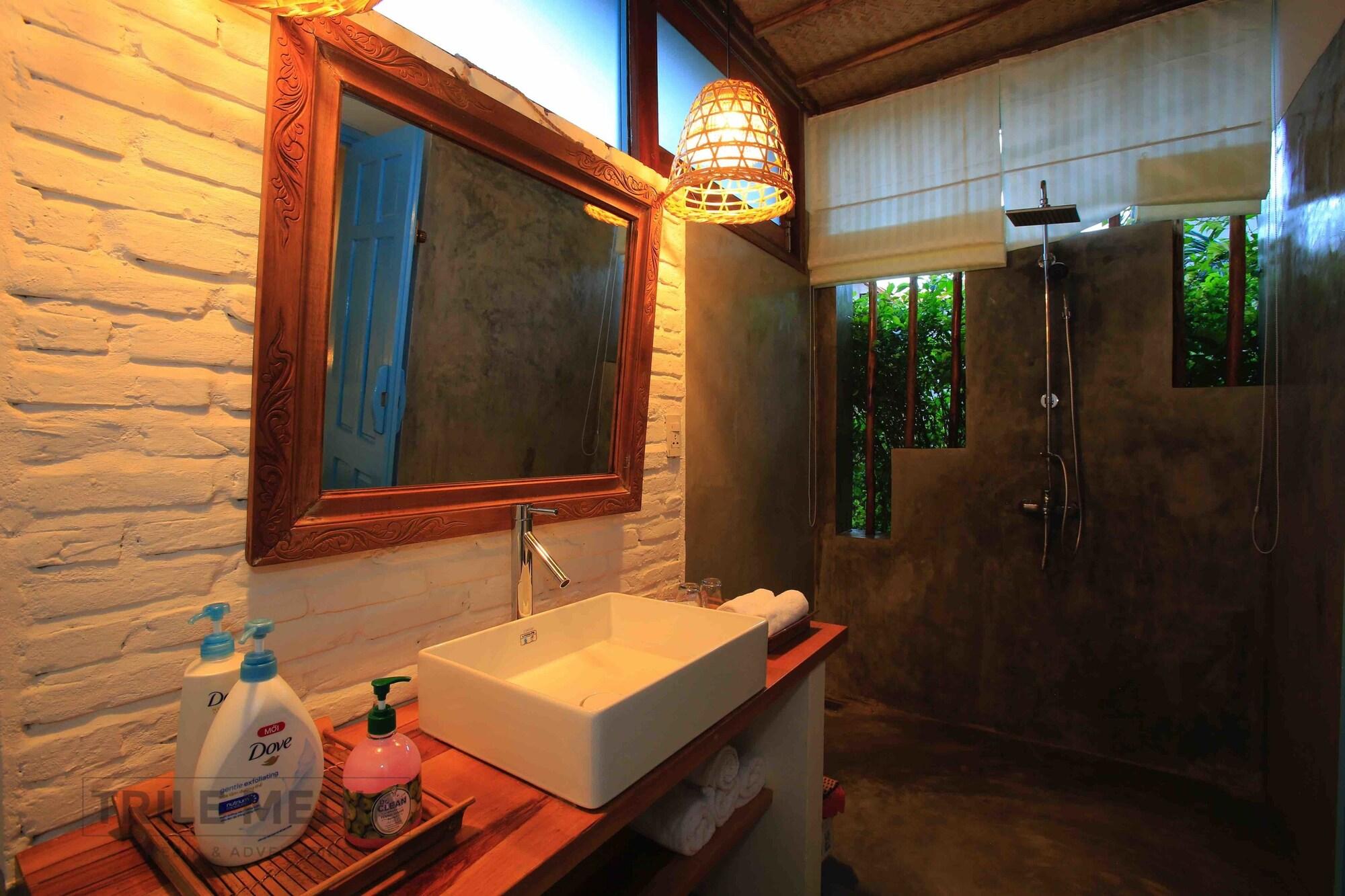 Life Beach Villa Hoi An Bagian luar foto
